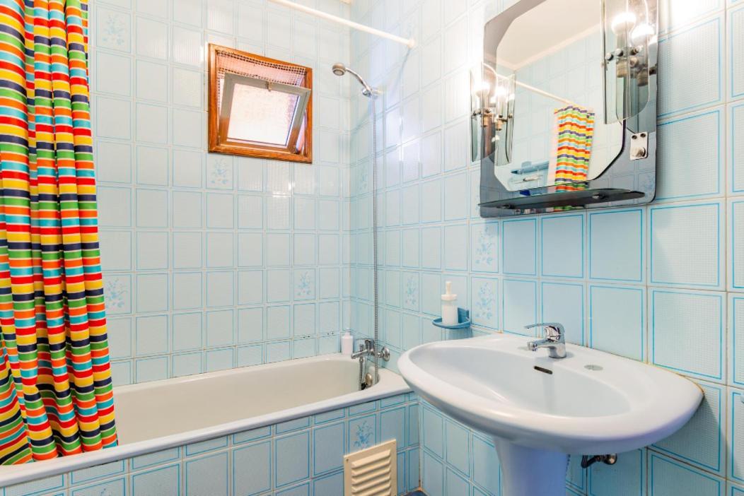 Bed and Breakfast Casa Dos Azulejos Матозінюш Екстер'єр фото
